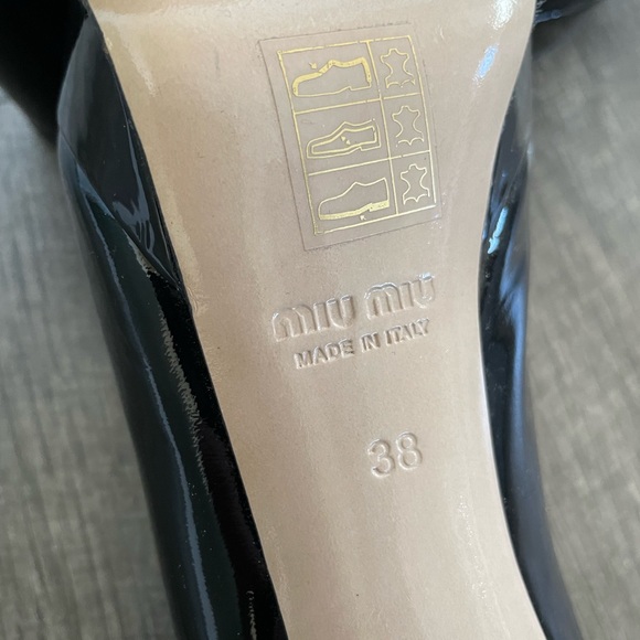 Miu Miu Patent Leather Pumps ♟️ - Picture 16 of 16